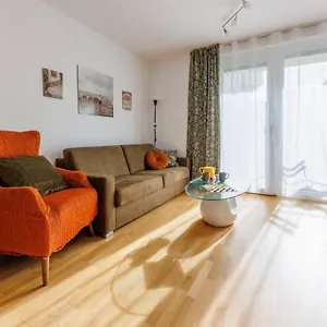 Apartment In By Oberlaa Therme - 15 Min To The City Center, Wien