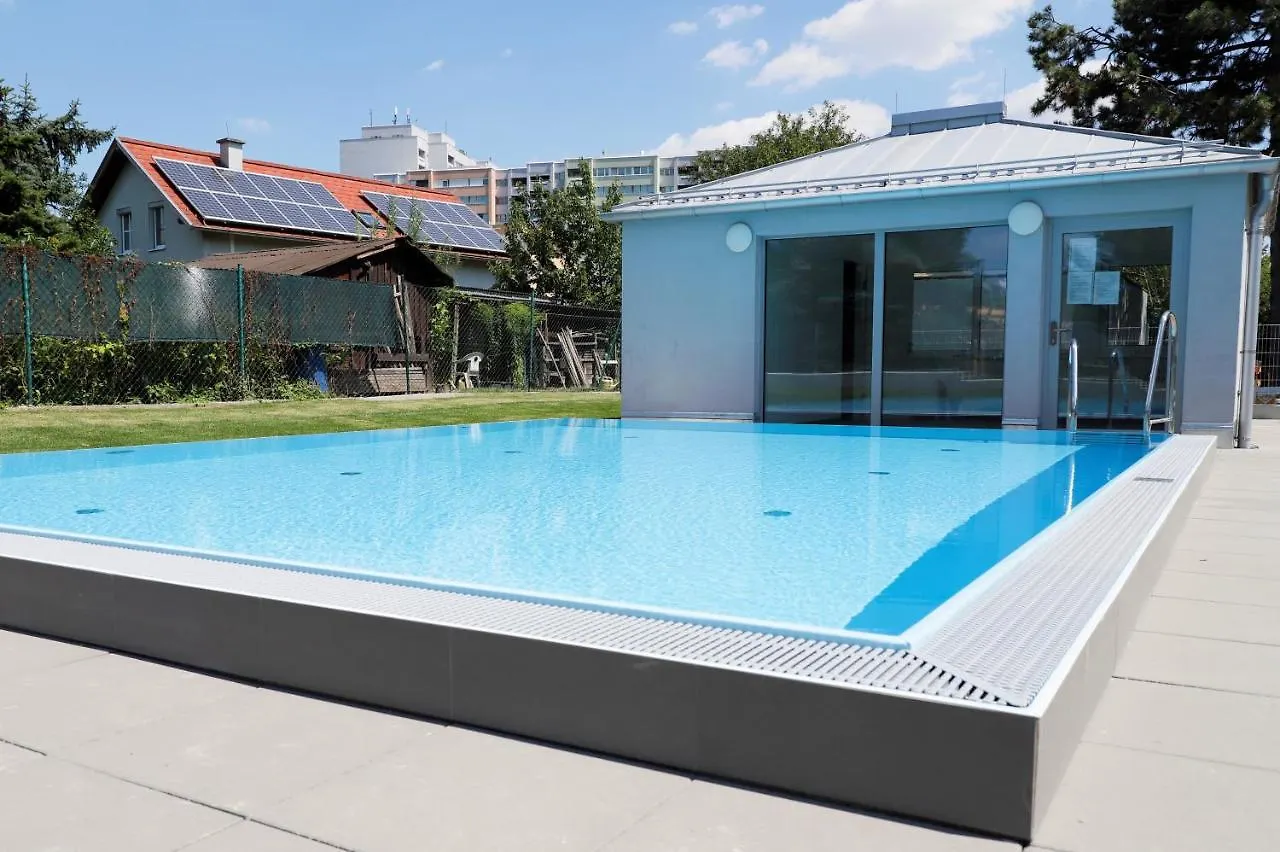 Dream Getaway Apartment With Jacuzzi And Pool Wien 0*,